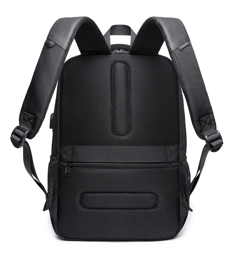 Mochila masculina com carregamento USB